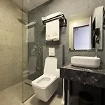 Es 酒店